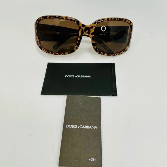 Dolce & Gabbana Leopard Oversized Sunglasses Gold Temple Made Italy w/ Case - Picture 3 of 11